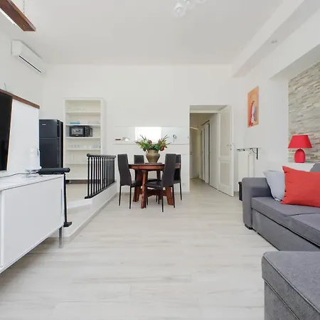 Domus Monamì Appartamento *